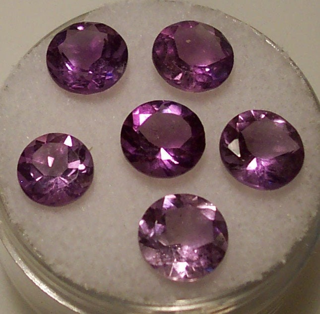 Natural Genuine Brazilian Amethyst Loose Stones - Round Cut 2mm to 6mm (VVS Eye Clean) | February Birthstone for Jewelry Making - Wholesale Bulk Gemstones for Rings, Necklaces & DIY Craft Projects