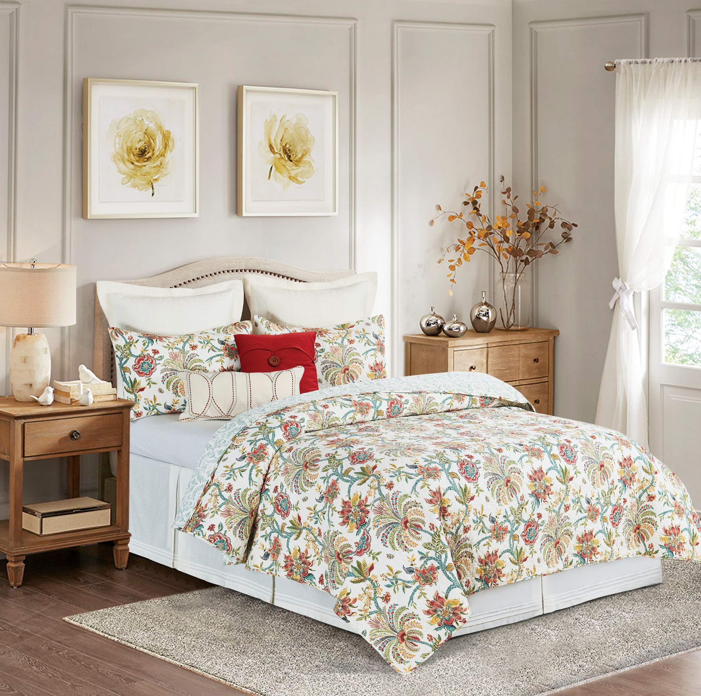 Reversible Colonial Williamsburg Braganza Floral Quilt Set - Full/Queen Size, 3-Piece, Red Blue Yellow Jacobean Cotton Bedding | Machine Washable | Perfect for Guest Rooms, Master Bedrooms & Farmhouse Decor