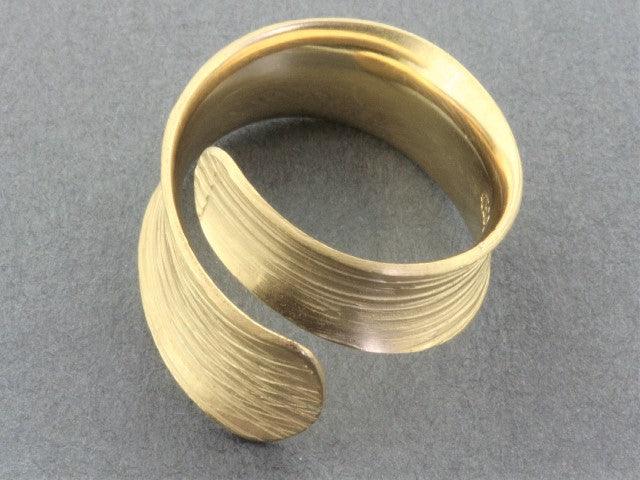 Concave Spiral Band Ring - Gold Over Silver Jewelry for Women | Perfect for Weddings, Parties & Everyday Wear