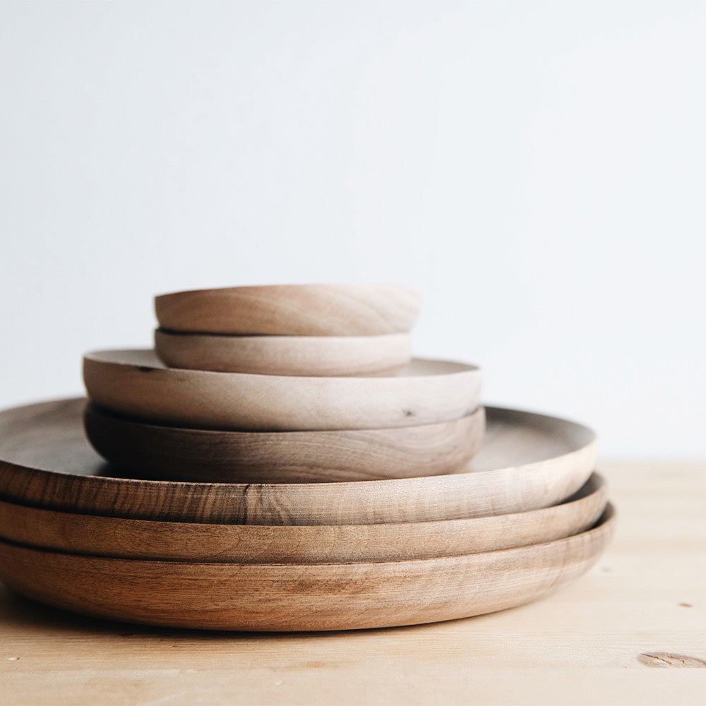 Premium Walnut Wood Serving Plate - Elegant Charcuterie Board for Cheese, Fruits & Snacks - Perfect for Entertaining, Weddings & Gifts