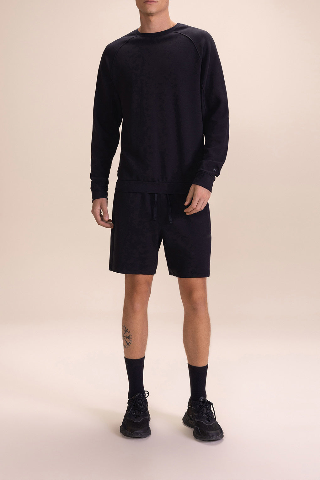 Stylish Men's Quick-Dry Athletic Shorts for Running, Gym & Summer Outdoor Activities - Lightweight Comfort & Breathable Fabric