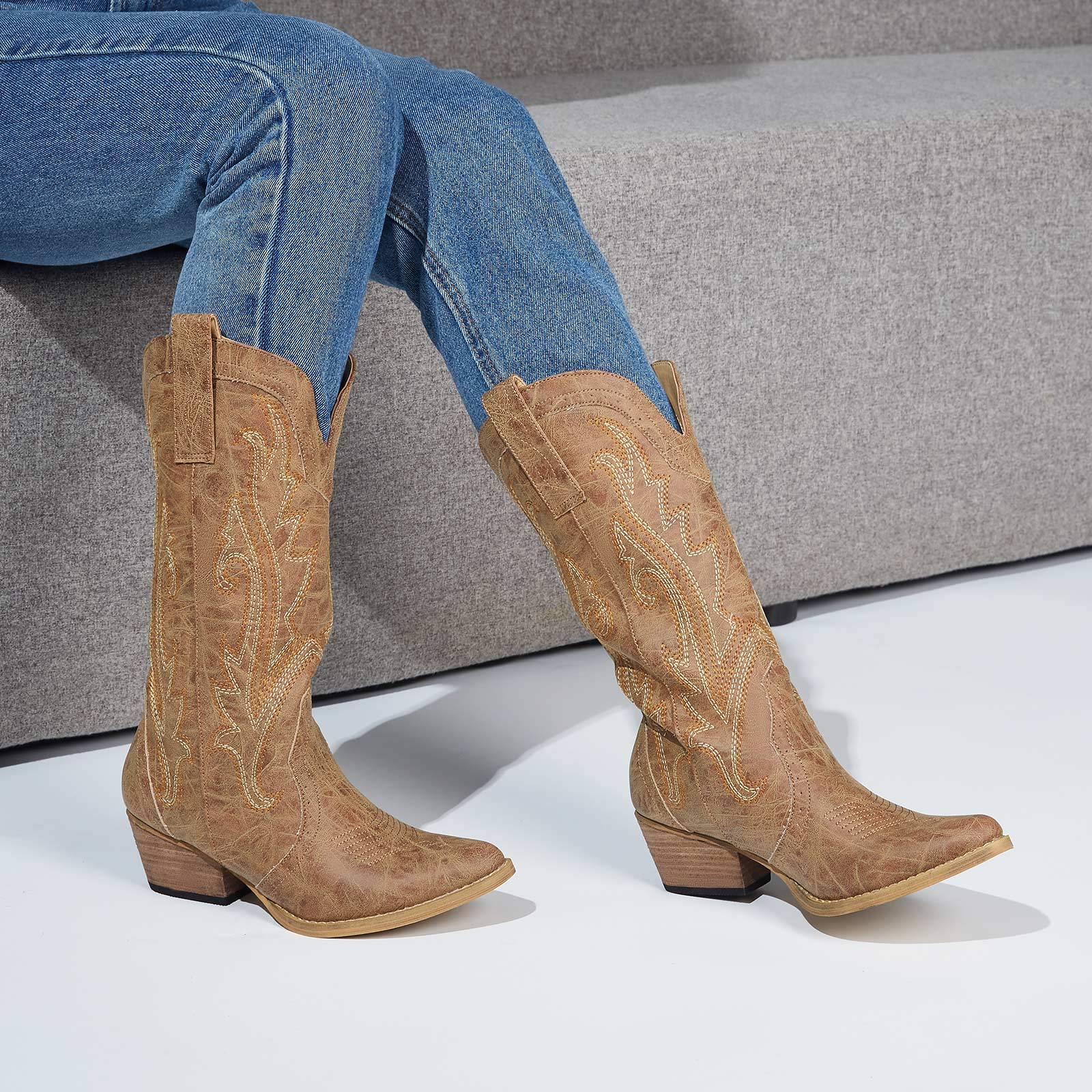 HISEA Women's Western Cowboy Boots - Stylish Pointed Toe Cowgirl Boots for Ladies | Perfect for Country Rides, Rodeos & Fashion Outfits