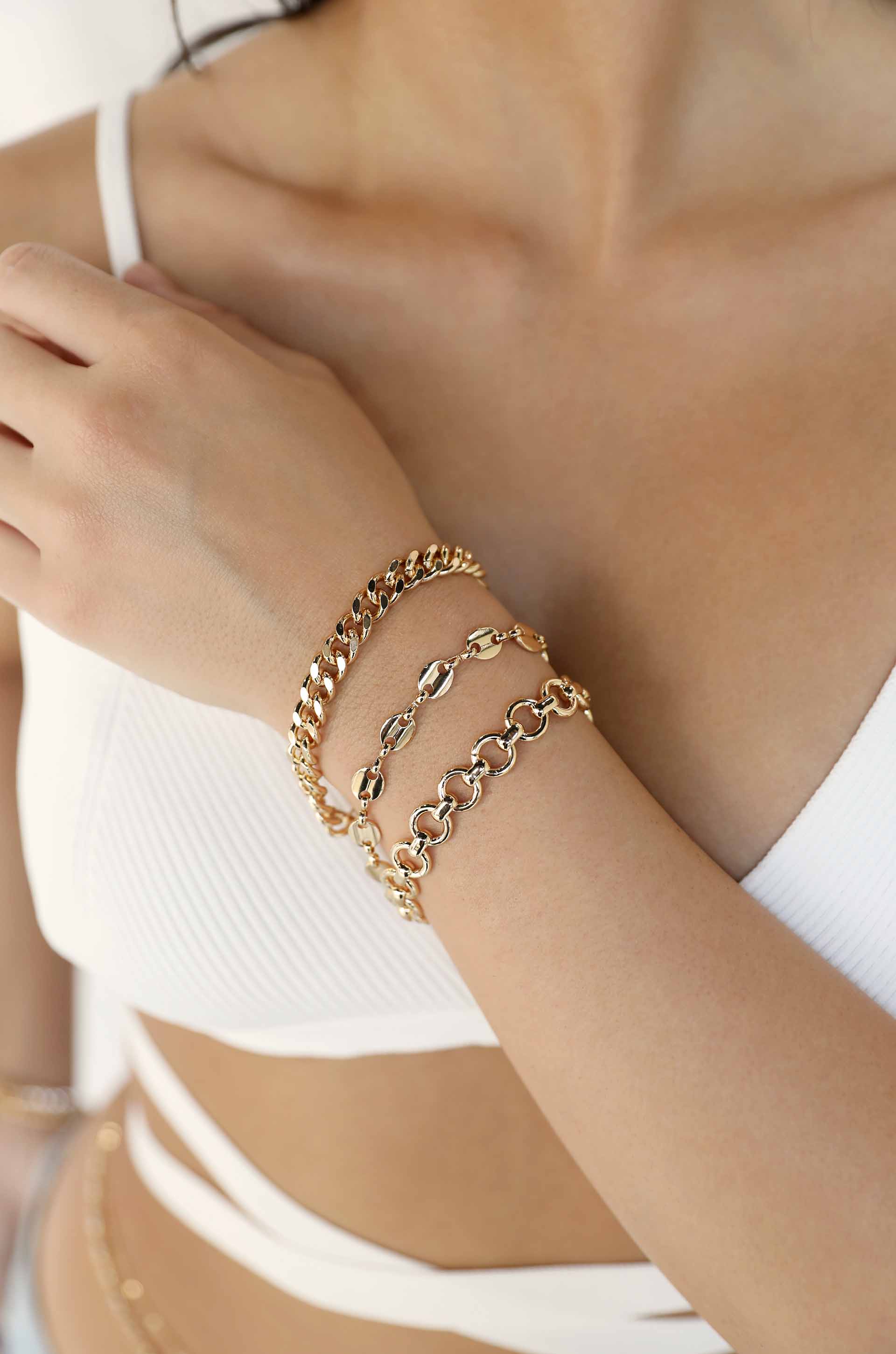 Might & Chain Bracelet Set for Women - Stainless Steel Adjustable Bangle Cuff Jewelry - Perfect for Everyday Wear, Gifts & Special Occasions