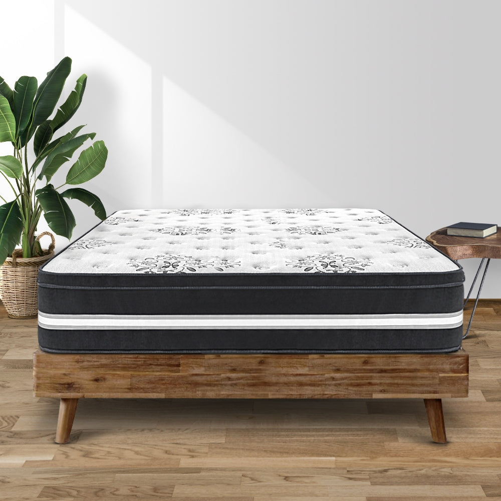 Donegal Euro Top Cool Gel Pocket Spring Mattress - 34cm Thick King Size - Premium Support for Back Pain Relief & Temperature Regulation - Perfect for Master Bedrooms, Guest Rooms & Luxury Hotels
