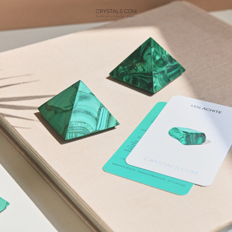 Natural Malachite Pyramid Stone - Healing Crystal for Meditation, Energy Balancing & Home Decor | Perfect for Spiritual Gifts, Yoga & Feng Shui