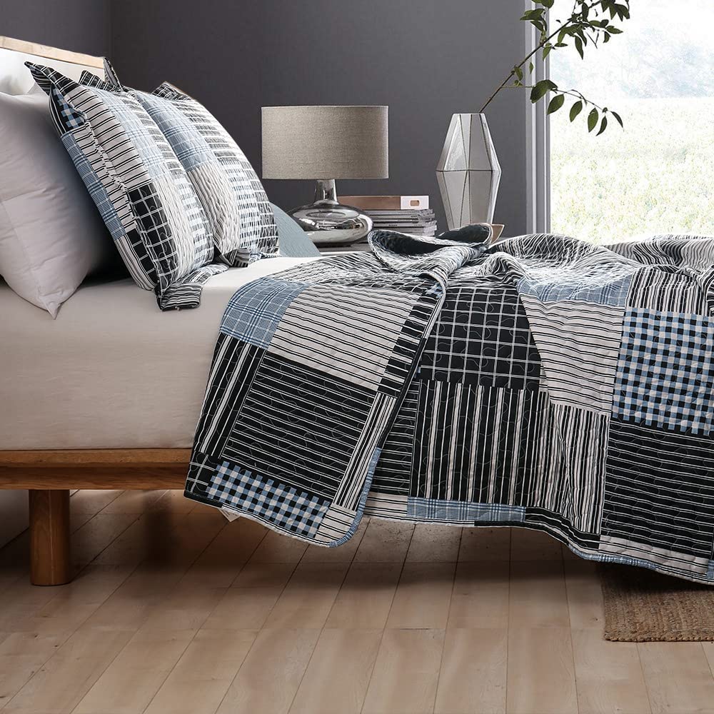 **King Size Reversible Quilt Set - Lightweight Plaid Patchwork Bedspread Coverlet for Men, Black & White Stripe Modern Home Collection | Cozy Bedroom Upgrade & Guest Room Decor**
