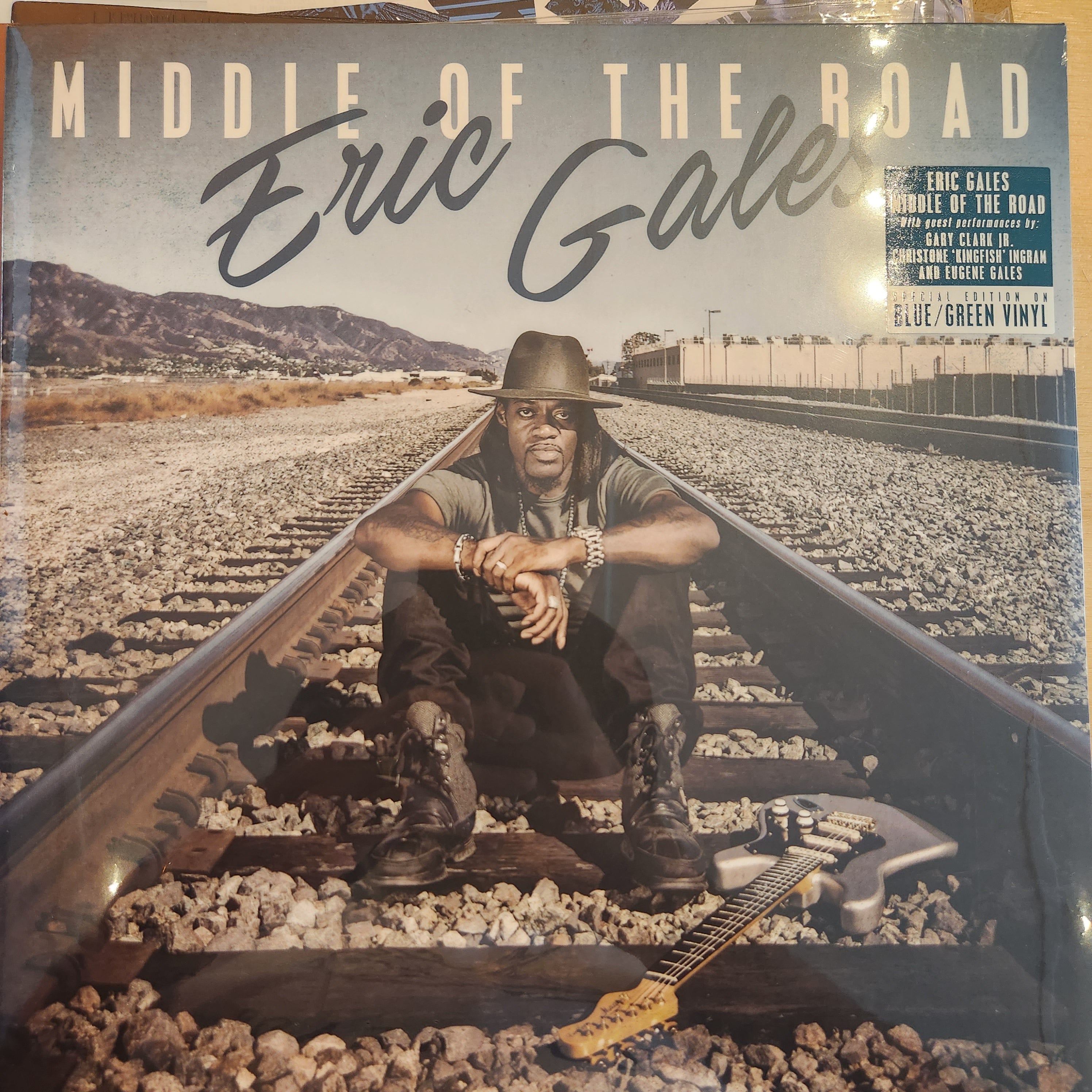 Eric Gales - Middle of the Road (Color Vinyl LP) | Blues Rock Album for Music Collectors & Audiophiles | Perfect for Home Listening & Vinyl Enthusiasts