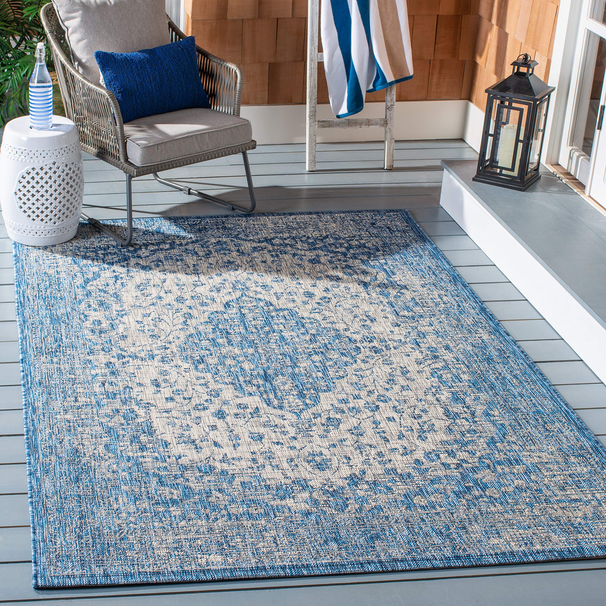 SAFAVIEH Courtyard Collection 6'7