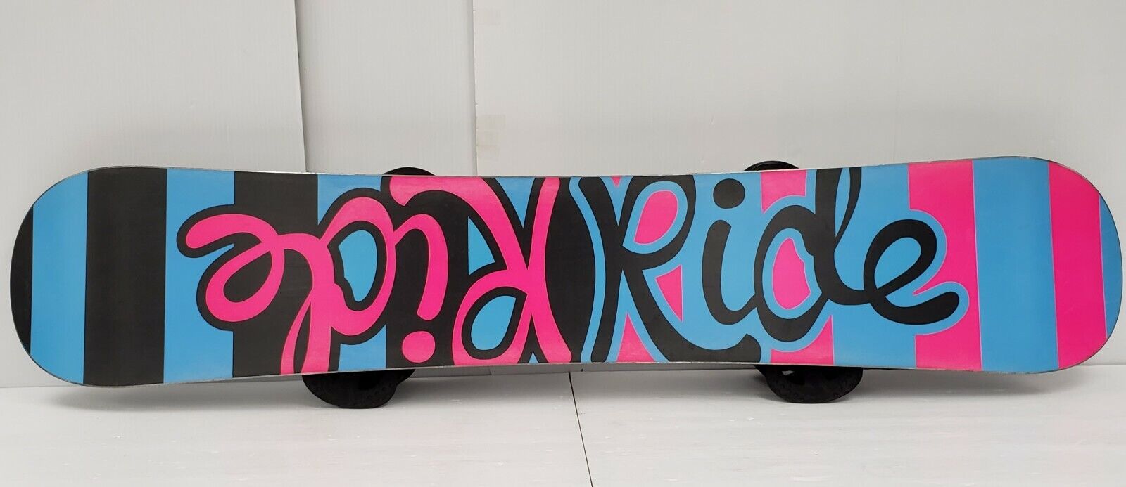 Ride Rapture 147cm Snowboard for Men & Women - All-Mountain Freestyle Snowboard for Powder, Park & Groomed Runs - Perfect for Intermediate to Advanced Riders