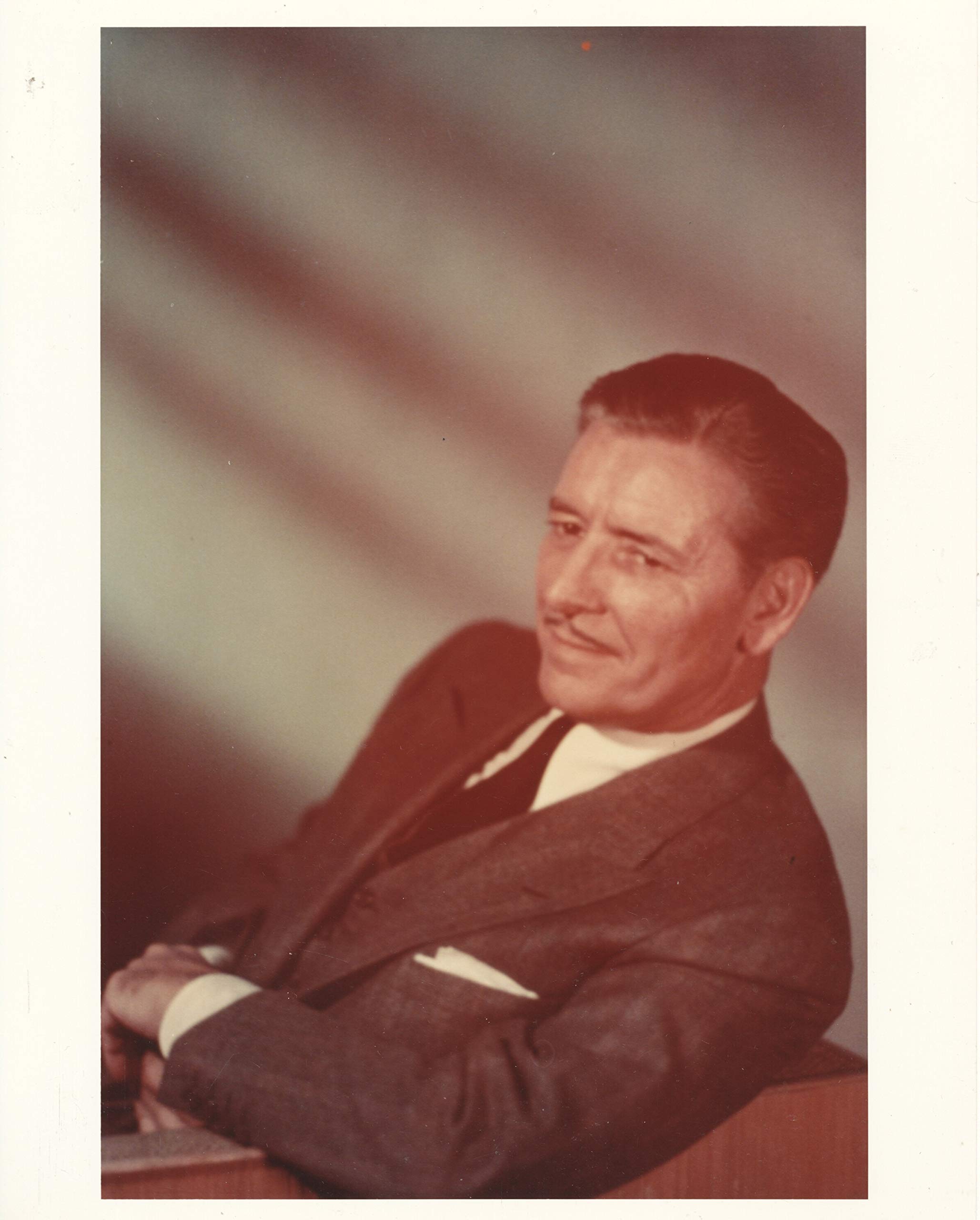 Vintage Ronald Colman 8x10 Black & White Copy Photo A8769 - Perfect for Movie Memorabilia Collectors, Home Theater Decor, and Classic Film Enthusiasts
