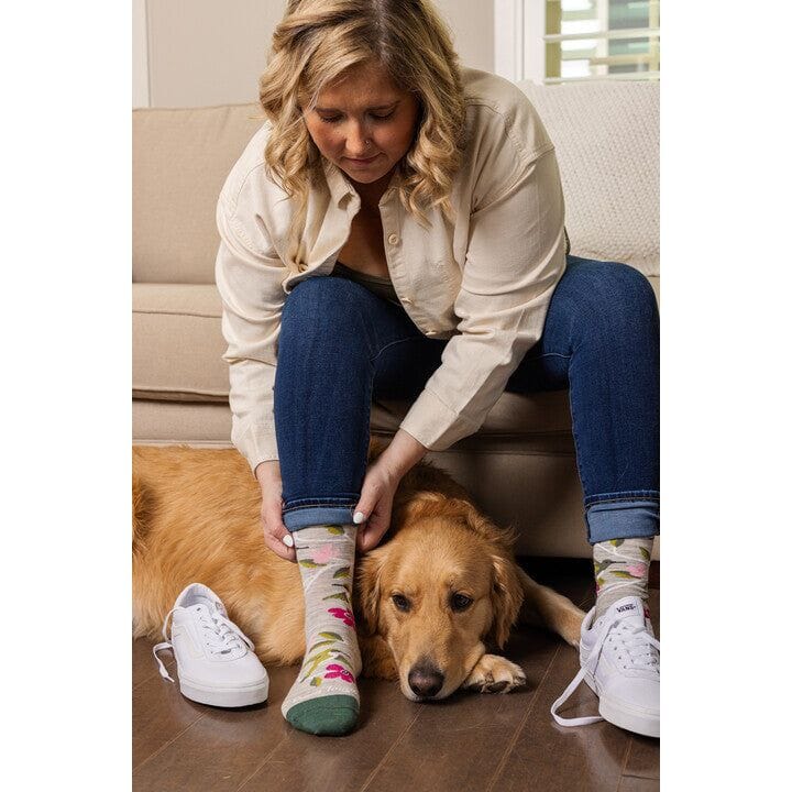 Darn Tough Birds of a Feather Crew Lightweight Lifestyle Socks for Women - Comfortable Hiking, Travel & Everyday Wear