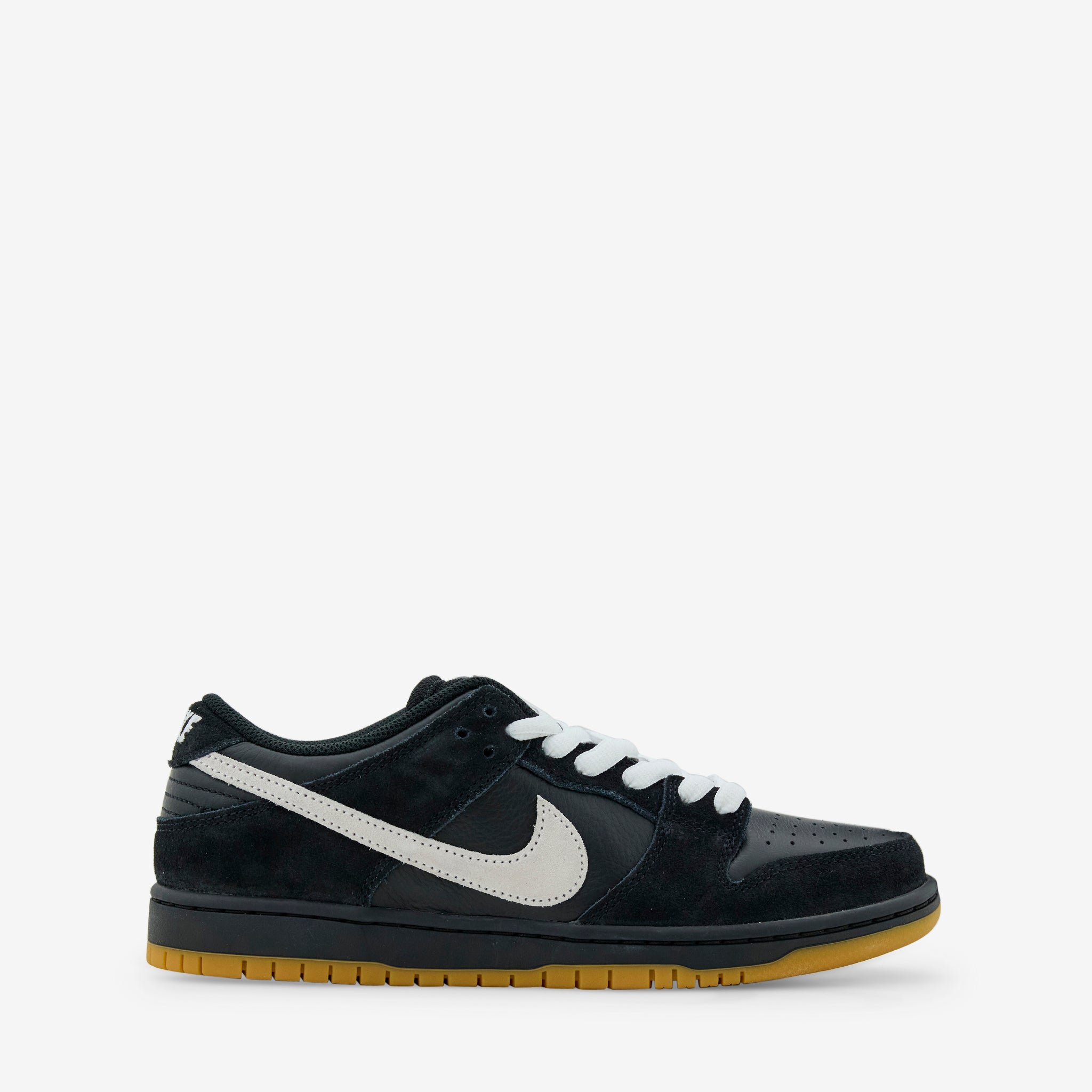 Nike Dunk Low Pro Black White Sneakers - Men's & Women's Basketball Shoes for Casual Wear & Street Style