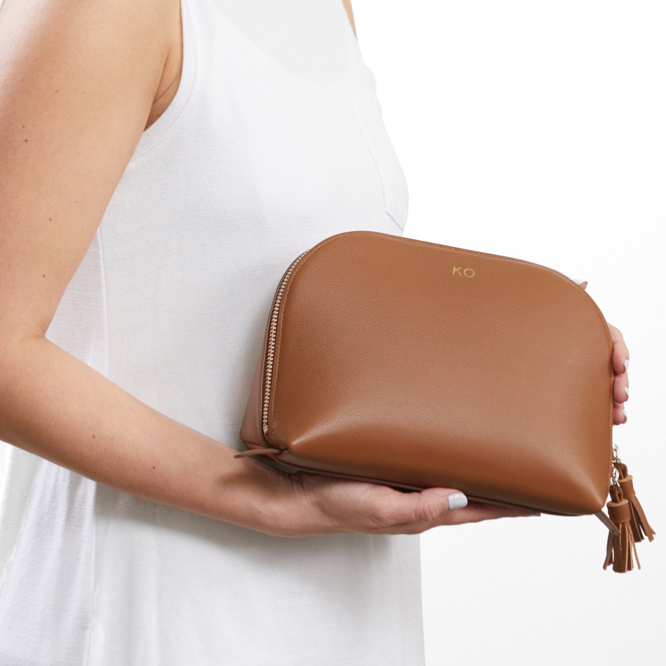 Premium Large Clamshell Makeup Bag in Cognac - Travel Cosmetic Organizer for Women, Perfect for Makeup Brushes & Toiletries (Ideal for Travel, Gym, and Daily Use)