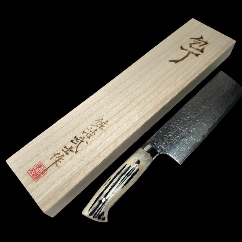Premium Takeshi Saji SG2 Damascus Steel 170mm Nakiri Knife with Cow Horn Handle - Japanese Vegetable Knife for Professional Chefs & Home Cooking