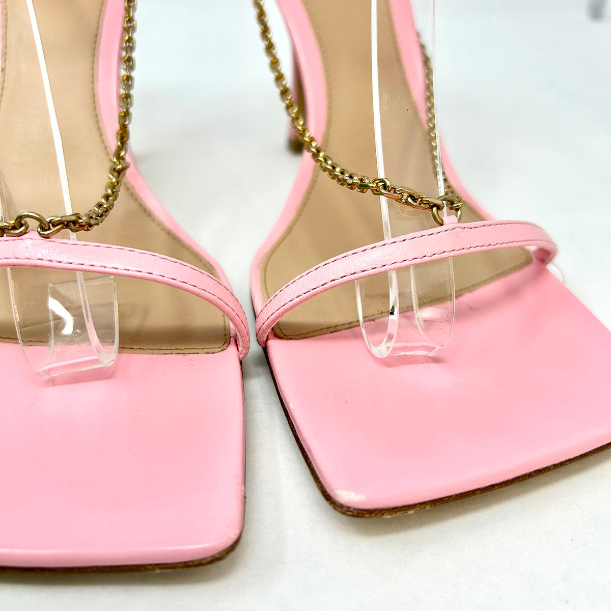 Bottega Veneta Women's Luxury Leather Sandals - Comfortable & Stylish Summer Slides for Beach, Vacation & Casual Outings