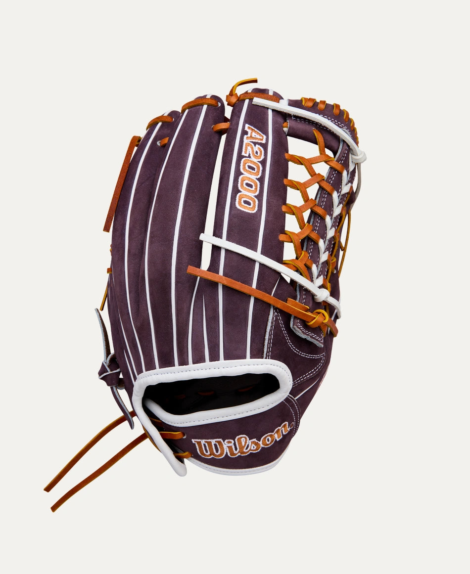 Wilson A2000 Fastpitch Softball Glove - 12.5