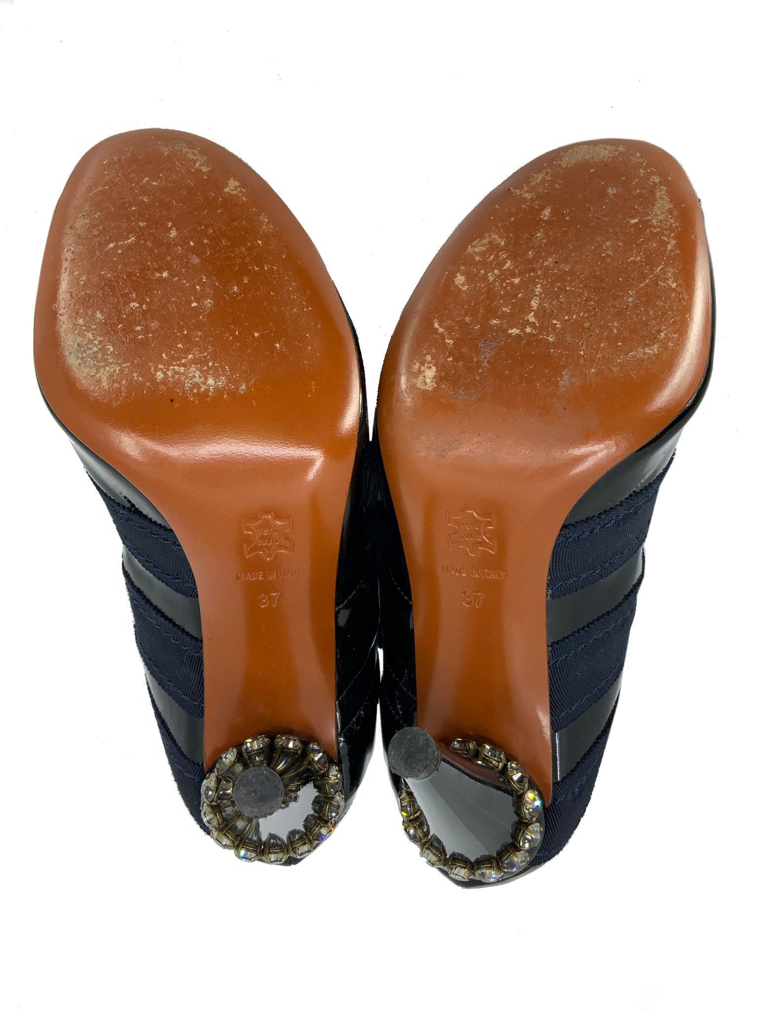 LANVIN Women's Patent Leather Bow Pumps - Size 7 US | Elegant Pointed Toe Heels for Wedding, Party & Office Wear