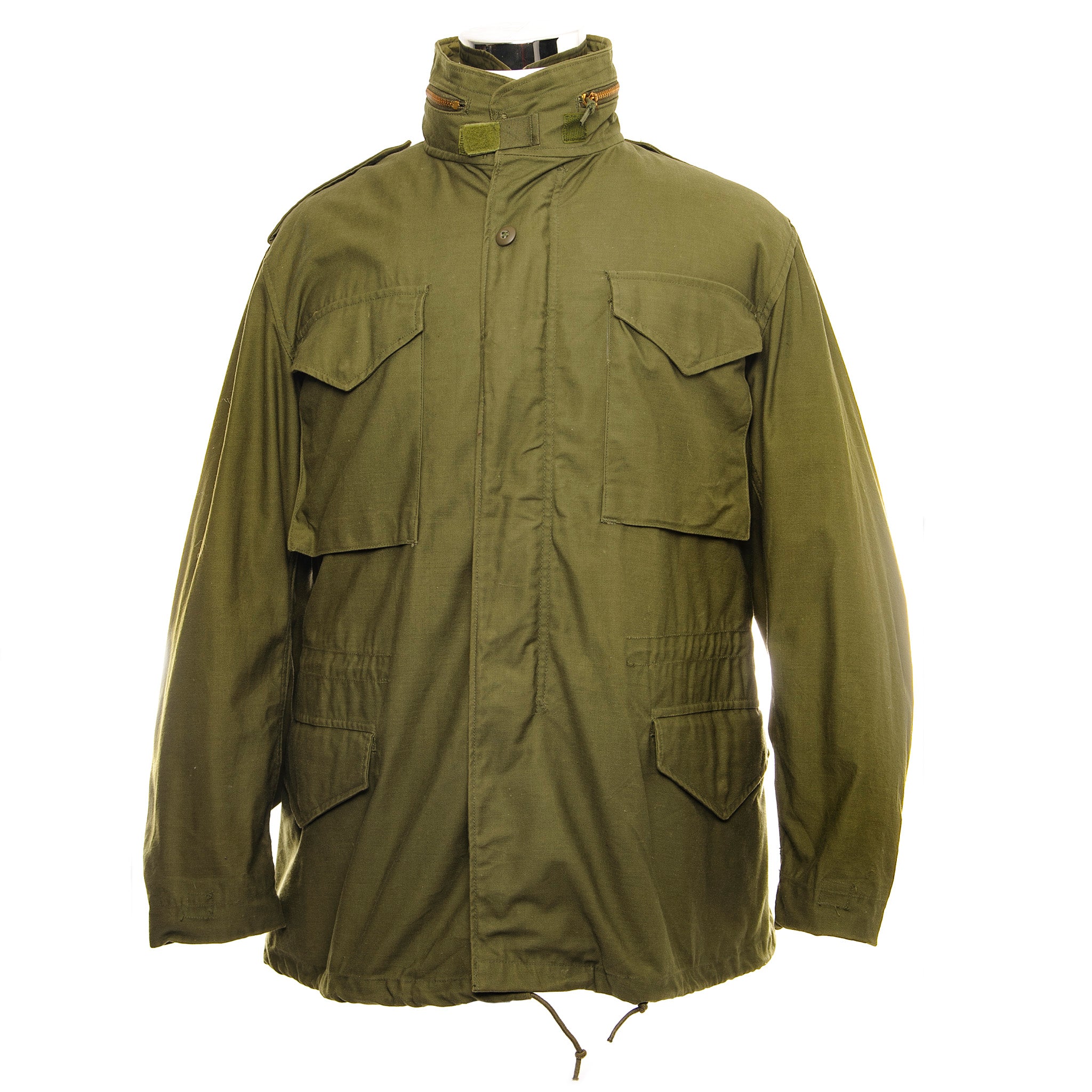 Vintage US Army M-1965 M65 Field Jacket - Medium Regular Size - Authentic Military Surplus Outerwear for Men - Perfect for Outdoor Adventures, Camping & Casual Wear