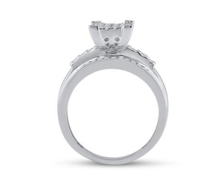 10K Gold Diamond Engagement Ring for Women - 1/2 Carat Total Weight (CTTW) - Perfect for Proposals, Weddings & Anniversaries