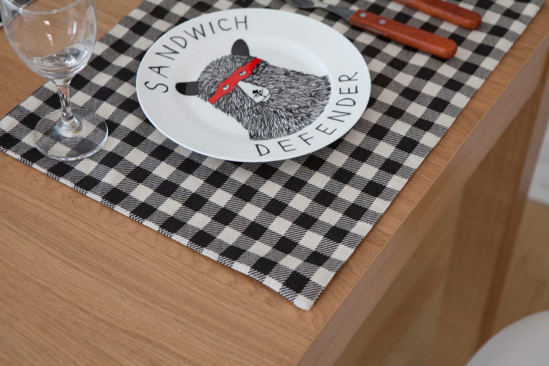 4-Piece Buffalo Check Christmas Placemats Set - Reversible Black & White Plaid Burlap & Cotton Holiday Table Mats for Dining Decor - Perfect for Christmas Dinner, Winter Parties & Festive Home Decorations