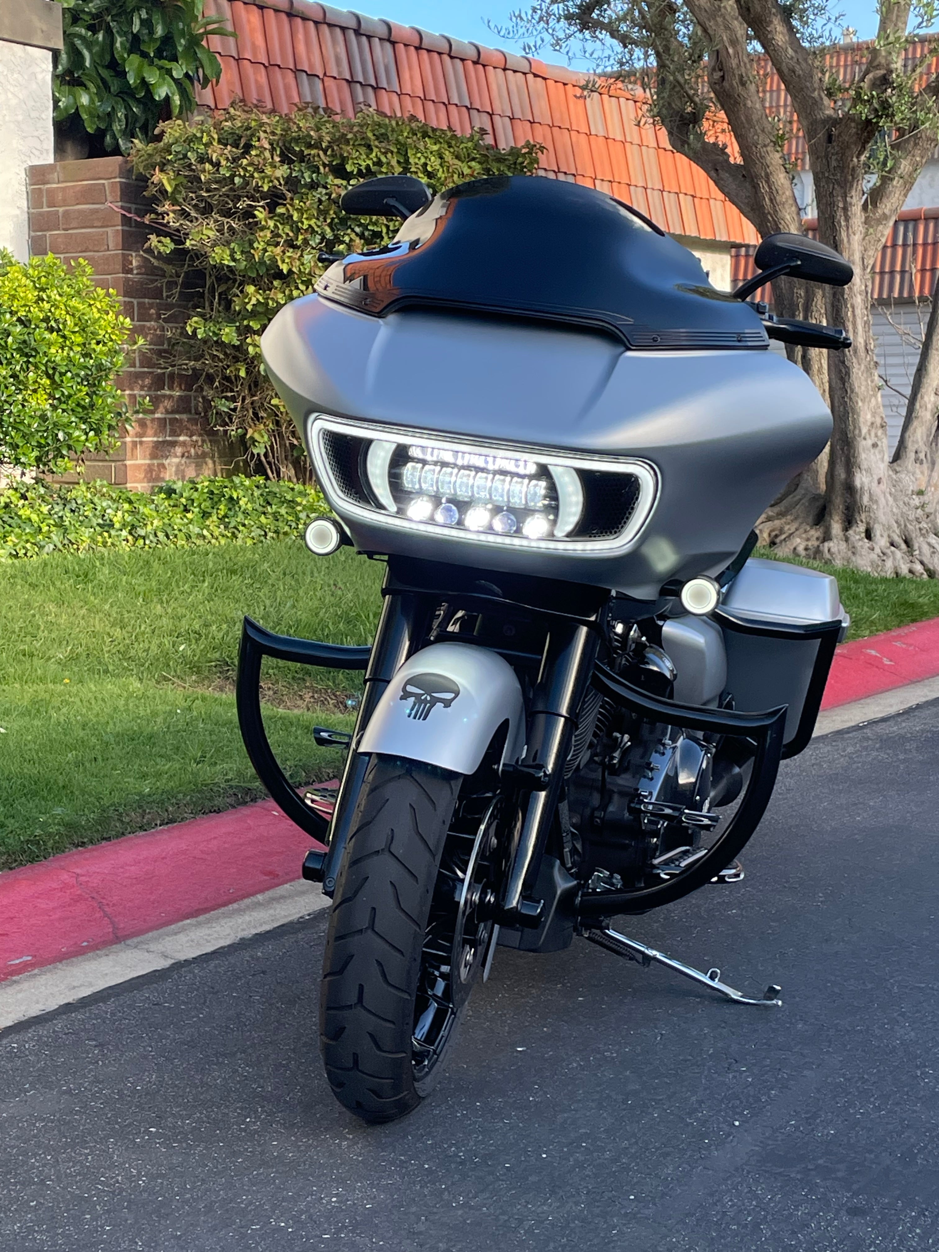 Eagle Lights HALOS DRL Bezel with Vent Inserts & White LED Running Lights for Harley Davidson Road Glide Motorcycles - Upgrade Your Bike's Style & Visibility for Night Riding & Custom Look