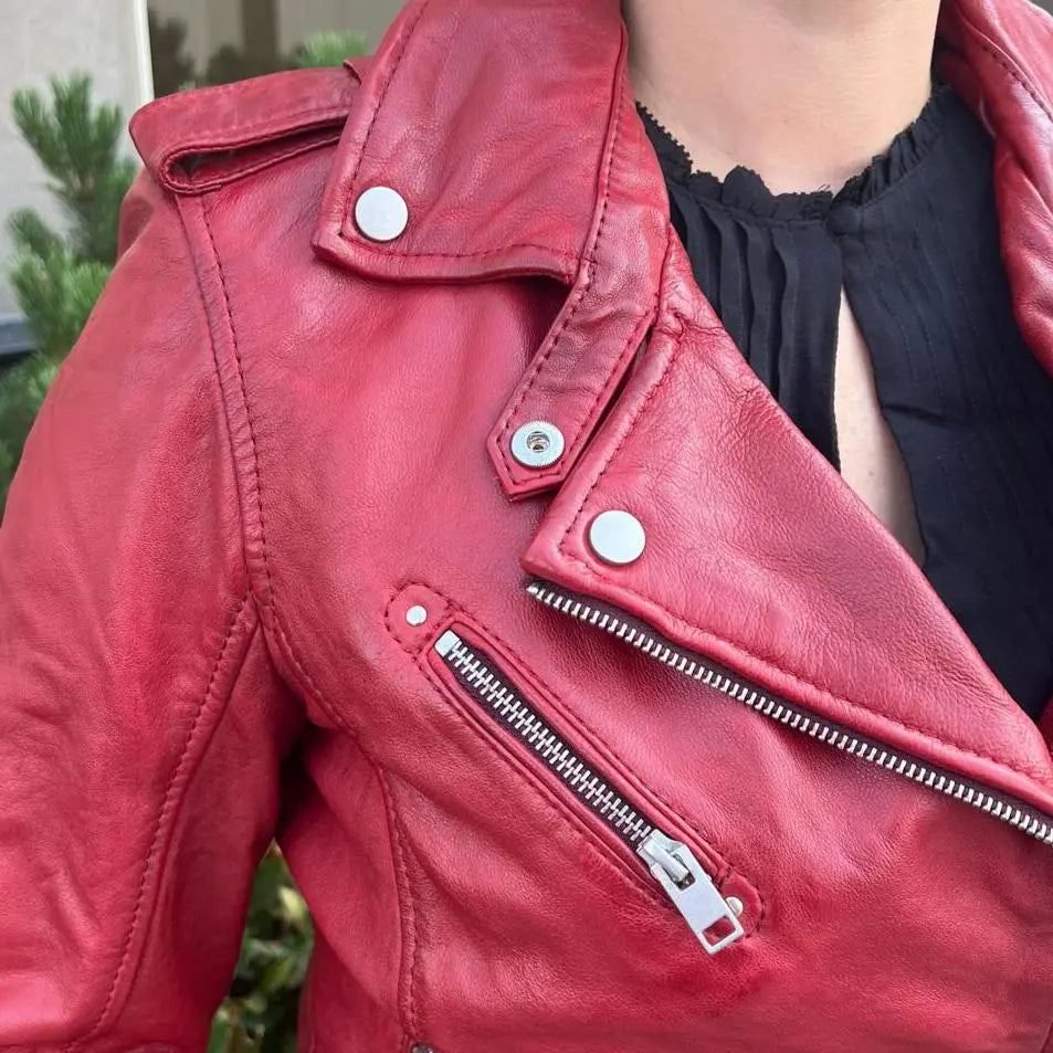 Stylish Biker Look Sheep Leather Jacket for Men & Women - Premium Motorcycle Outerwear for Riding & Fashion