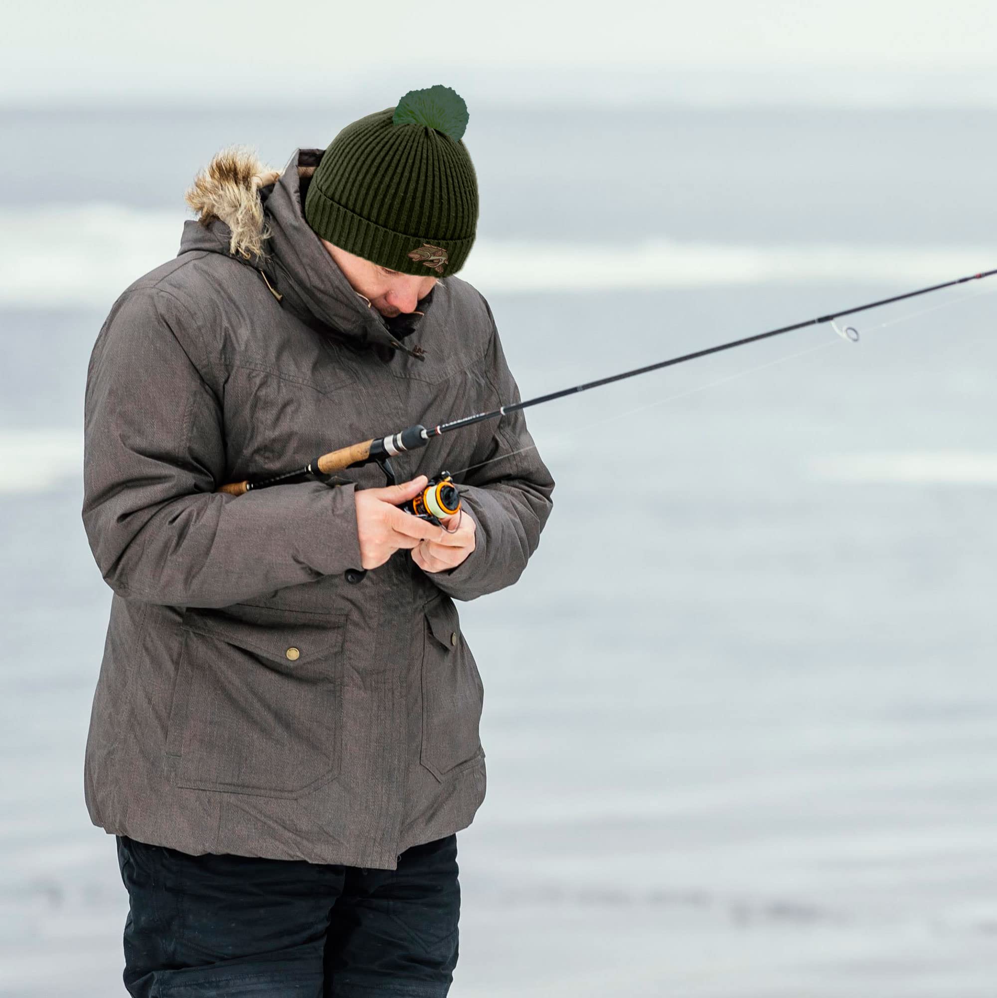 Bang Tidy Fishing Beanie Hat for Men - Warm Knit Cap with Embroidered Carp Design - Perfect Gift for Anglers & Outdoor Enthusiasts - Ideal for Fishing, Hunting & Winter Activities