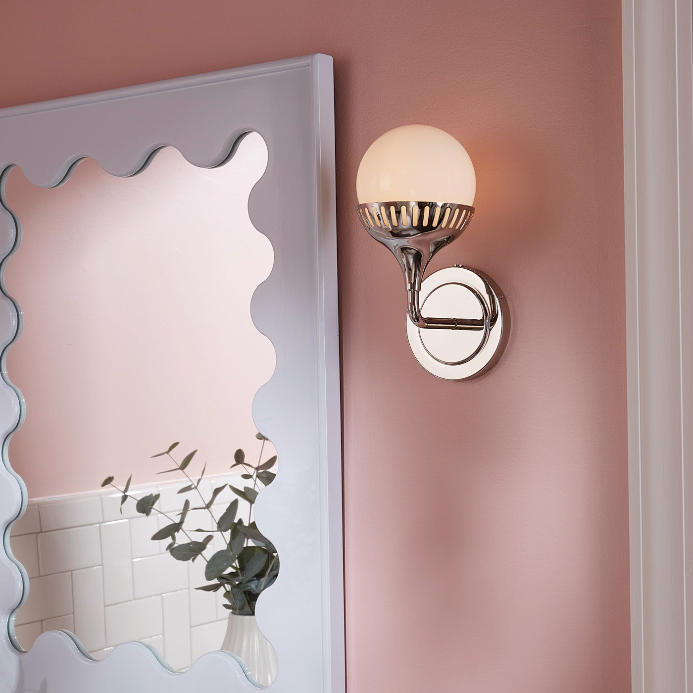 Rio Single Sconce Wall Light - Modern Matte Black Finish with Clear Glass Shade for Bedroom, Hallway & Living Room Lighting