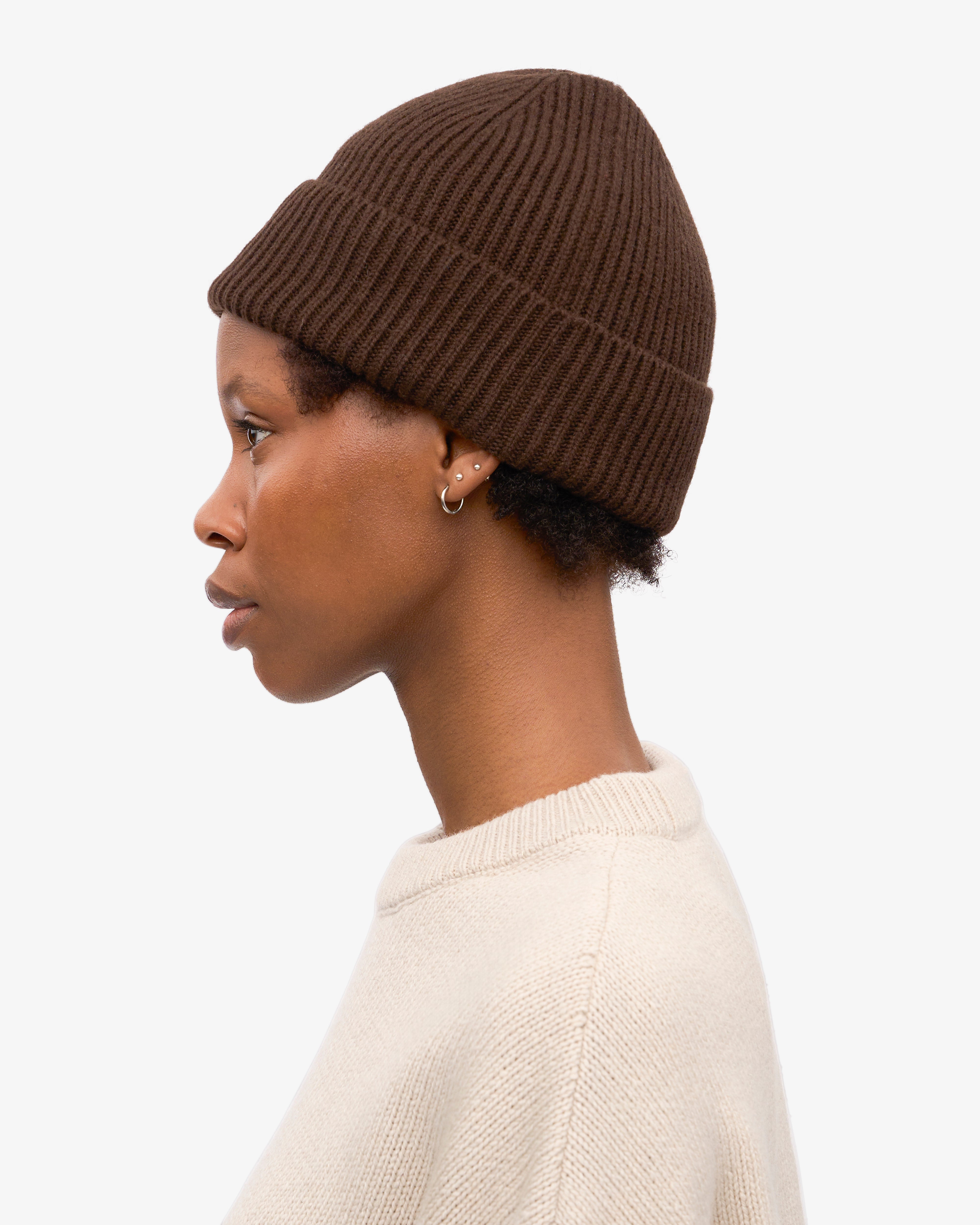 Premium Merino Wool Beanie for Men & Women - Soft Warm Winter Hat in Coffee Brown - Perfect for Skiing, Hiking & Outdoor Activities