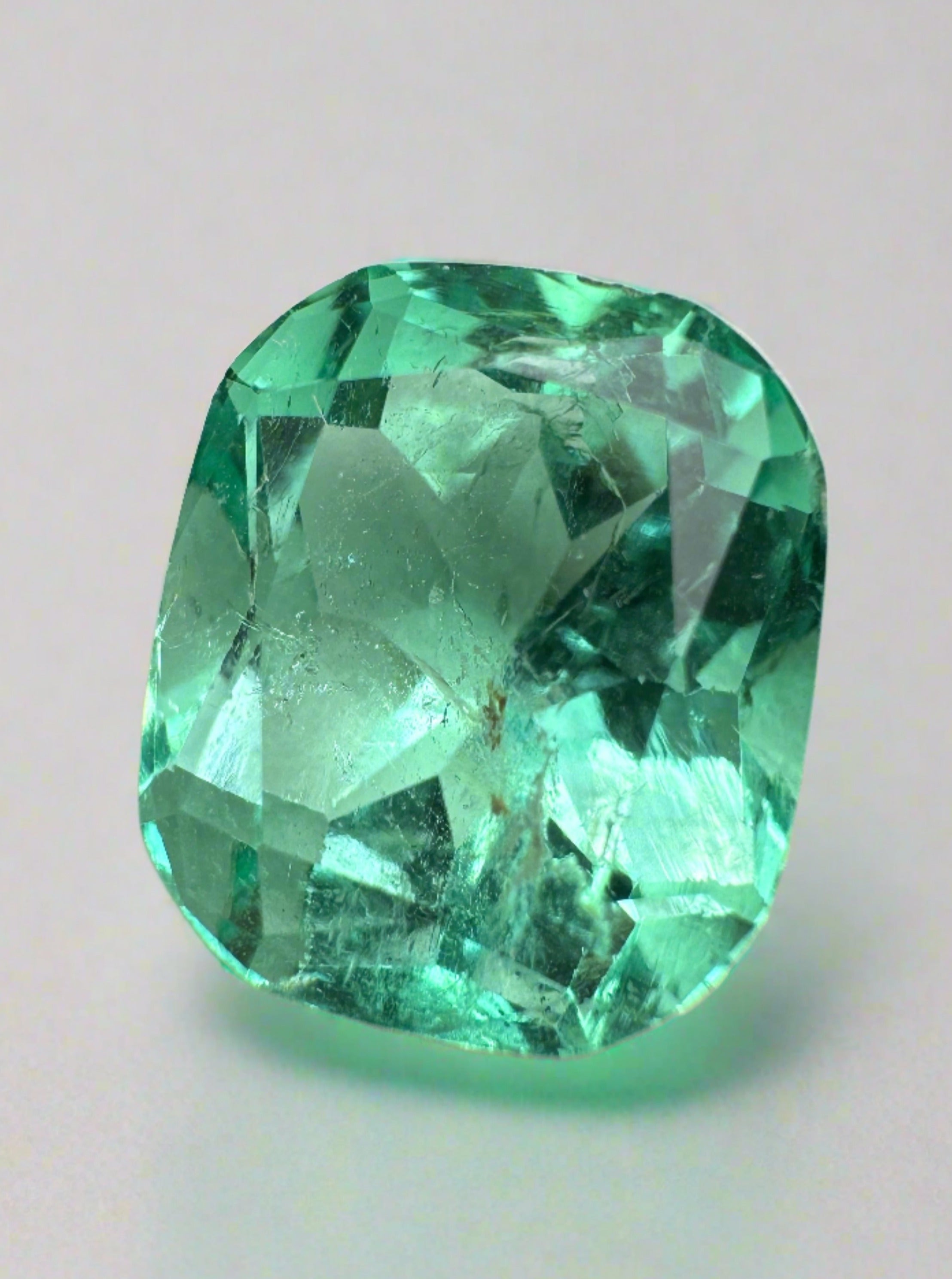7.13 Carat 13x11mm Natural Colombian Emerald Loose Gemstone - Vivid Bluish Green Cushion Cut for Jewelry Making, Engagement Rings & Collector's Pieces