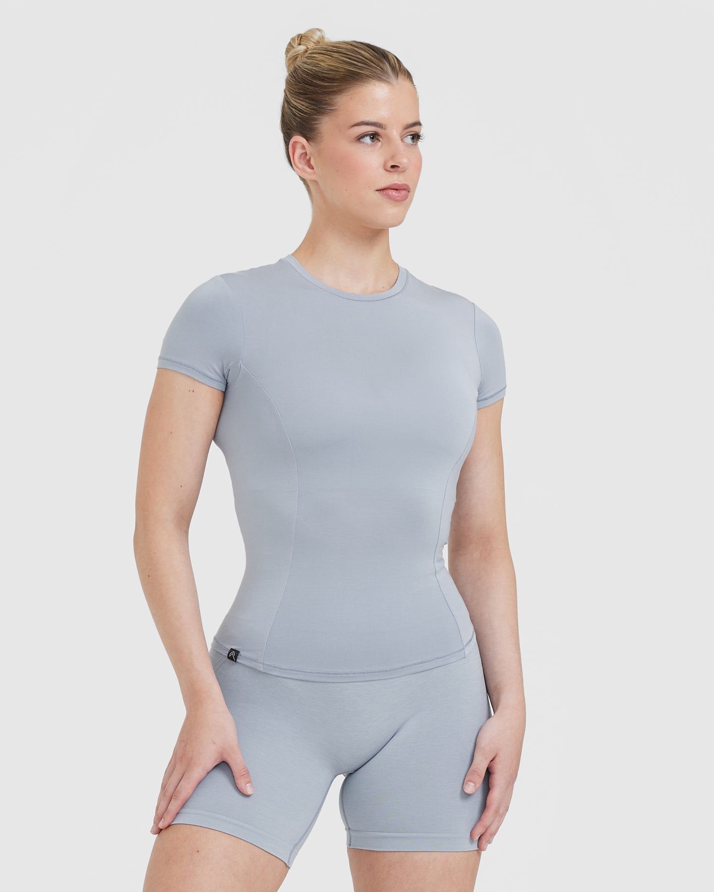 Mellow™ Soft Short Sleeve T-Shirt for Men & Women | Comfortable Cotton Casual Tee in Metal Grey | Perfect for Everyday Wear, Gym & Outings