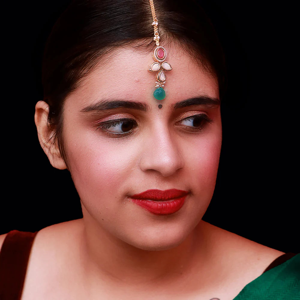 Exquisite Gold Plated Royal Kundan Maang Tikka Headpiece (D60) – Traditional Indian Bridal Jewelry for Weddings & Festive Occasions