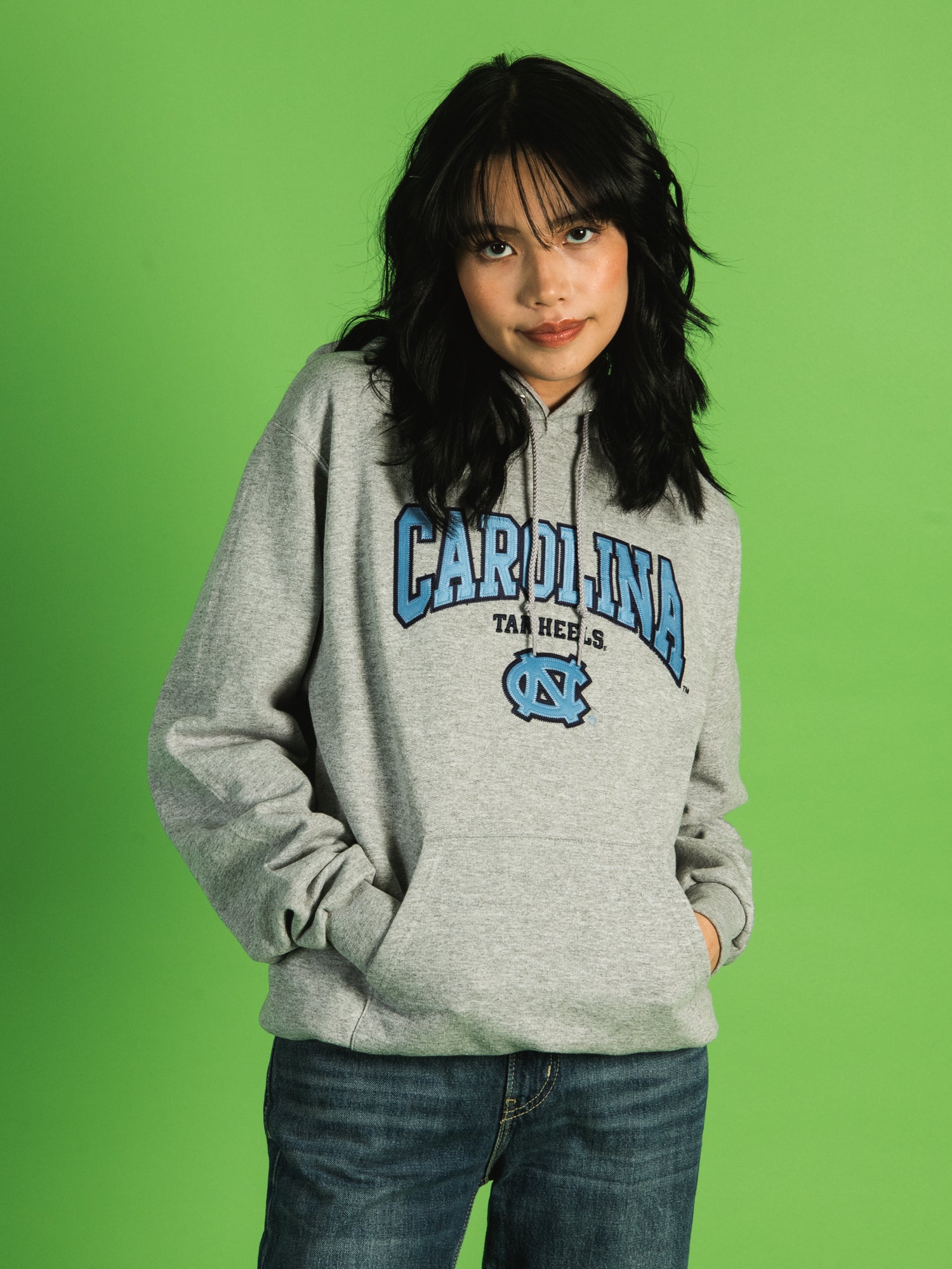 Champion Carolina Pullover Hoodie for Men & Women - Soft Fleece Sweatshirt with Kangaroo Pocket - Casual Loungewear for Gym, Running, and Everyday Wear