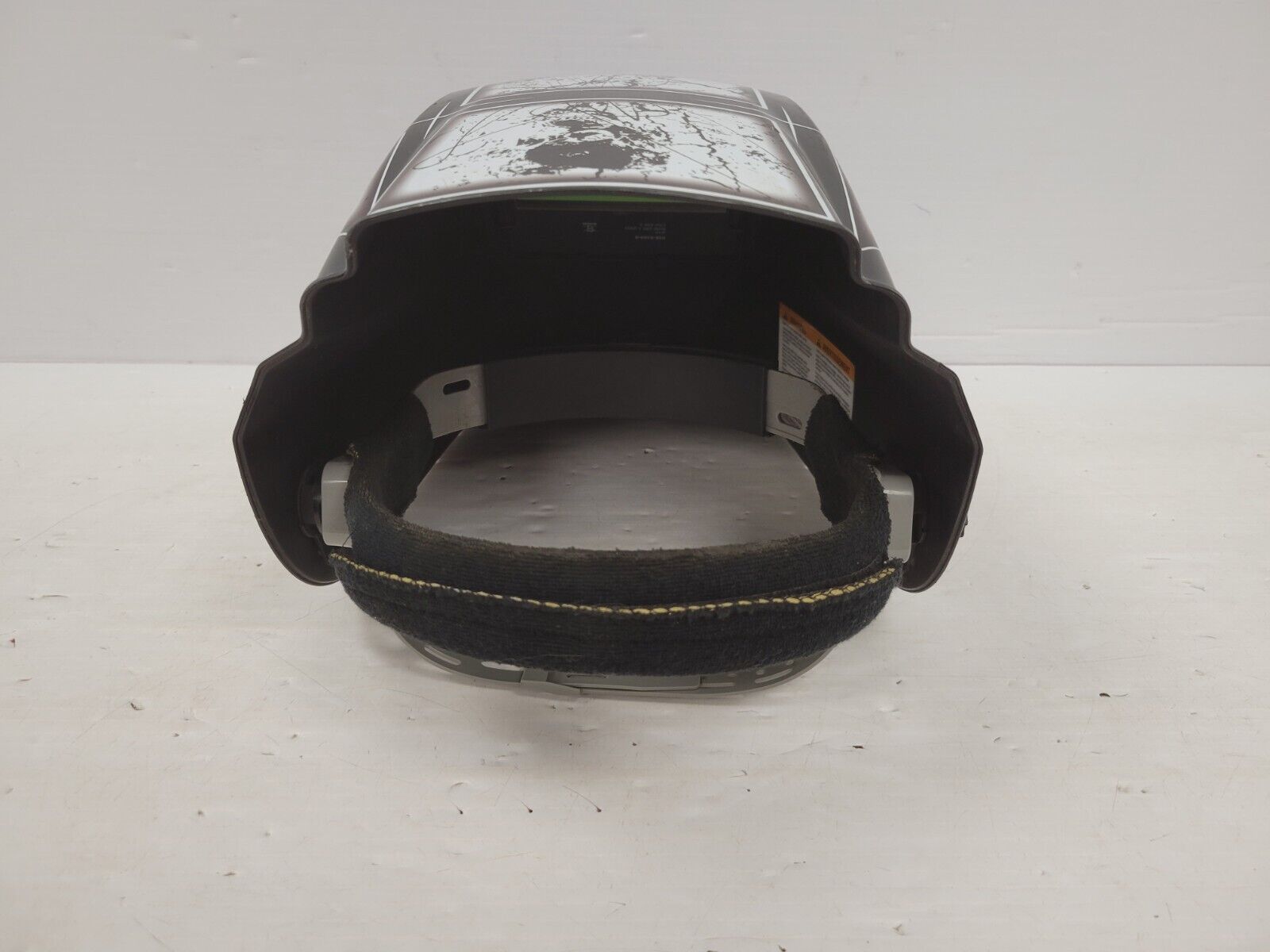 Mastercraft 058-9209-8 Auto-Darkening Welding Helmet with Adjustable Shade for Arc/TIG/MIG - Perfect for DIY Projects & Professional Metalworking
