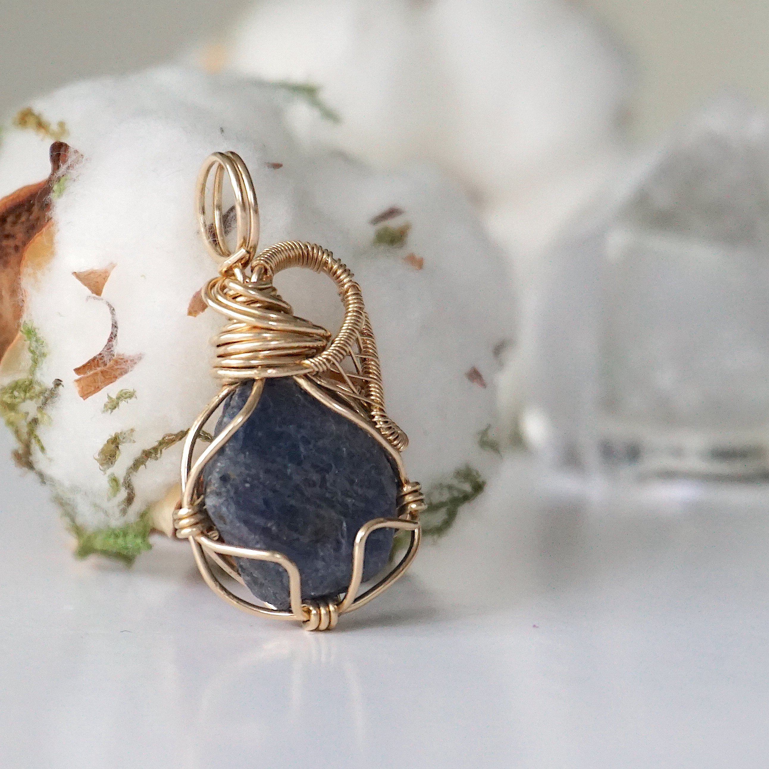 14k Gold Filled Raw Sapphire Pendant Necklace - Elegant Jewelry Gift for Women, Birthday, Anniversary & Special Occasions