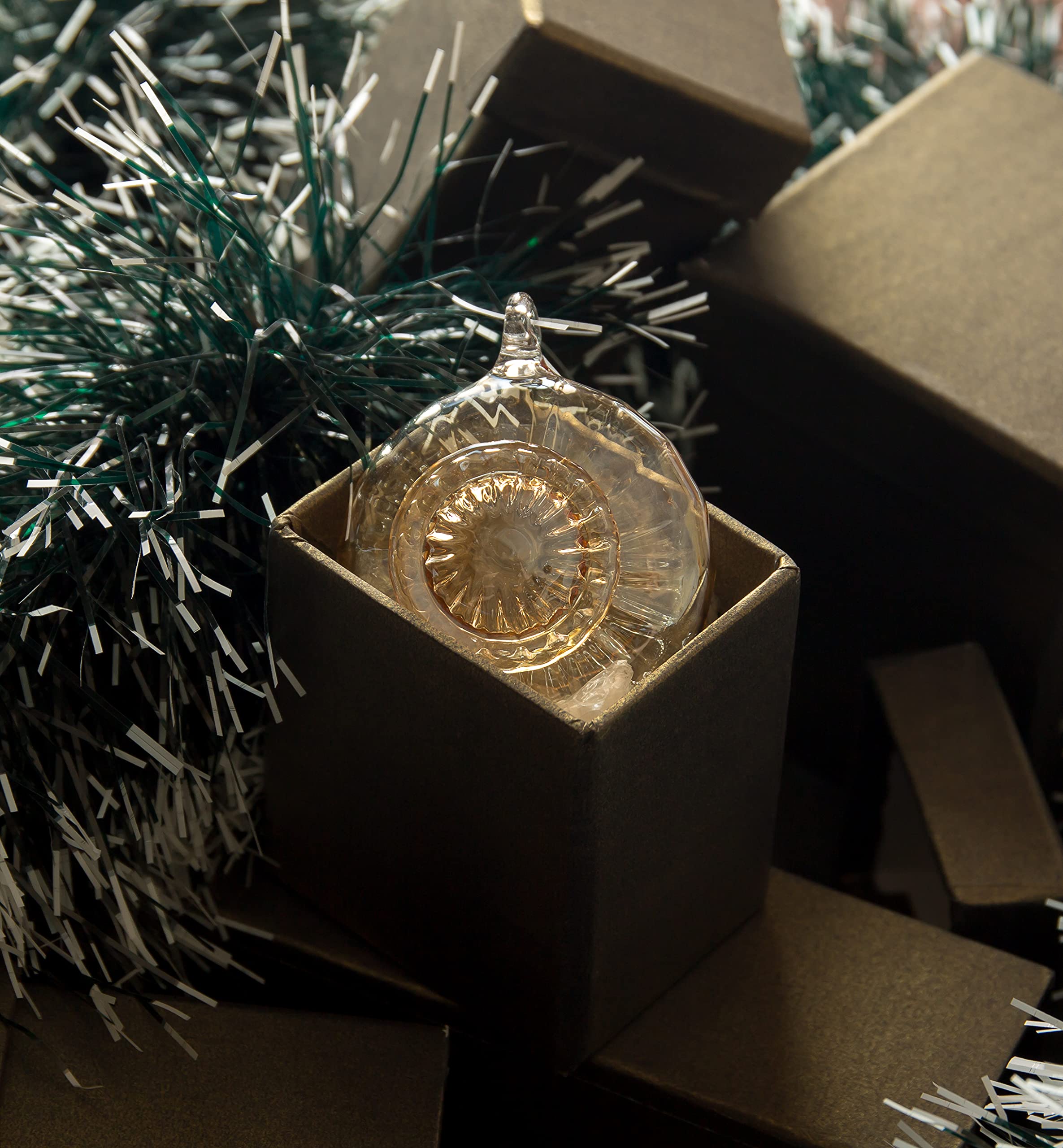 Elegant Glass Hanging Christmas Ornaments - Unique Holiday Tree Decorations for Christmas, New Year & Birthday - Perfect Gift Idea for Home Decor & Festive Celebrations | Ideal for Christmas Trees, Gift Exchanges & Seasonal Home Styling
