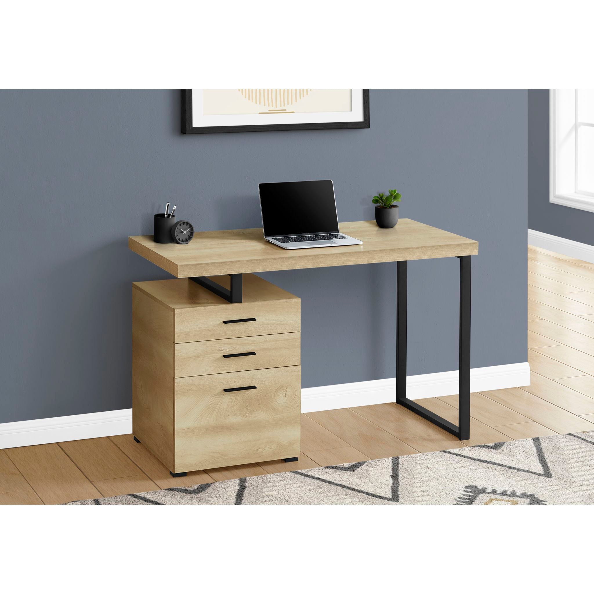 60 Inch Large Computer Desk for Home Office - Modern Writing Workstation with Sturdy Frame - Perfect for Remote Work, Gaming & Study