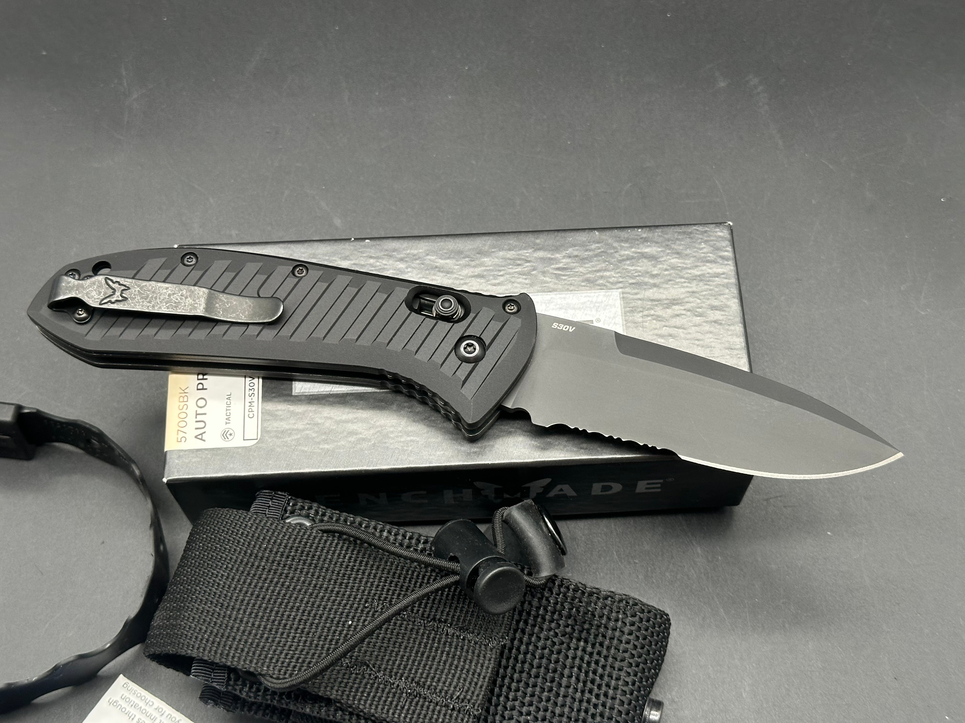 Benchmade 5700SBK Auto Presidio II Automatic Knife - 3.7