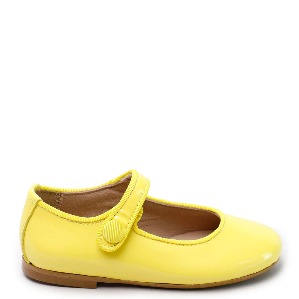 Papanatas Sunshine Patent Mary Jane Shoes - Comfortable & Stylish Flats for Women - Perfect for Work, Casual Wear & Special Occasions