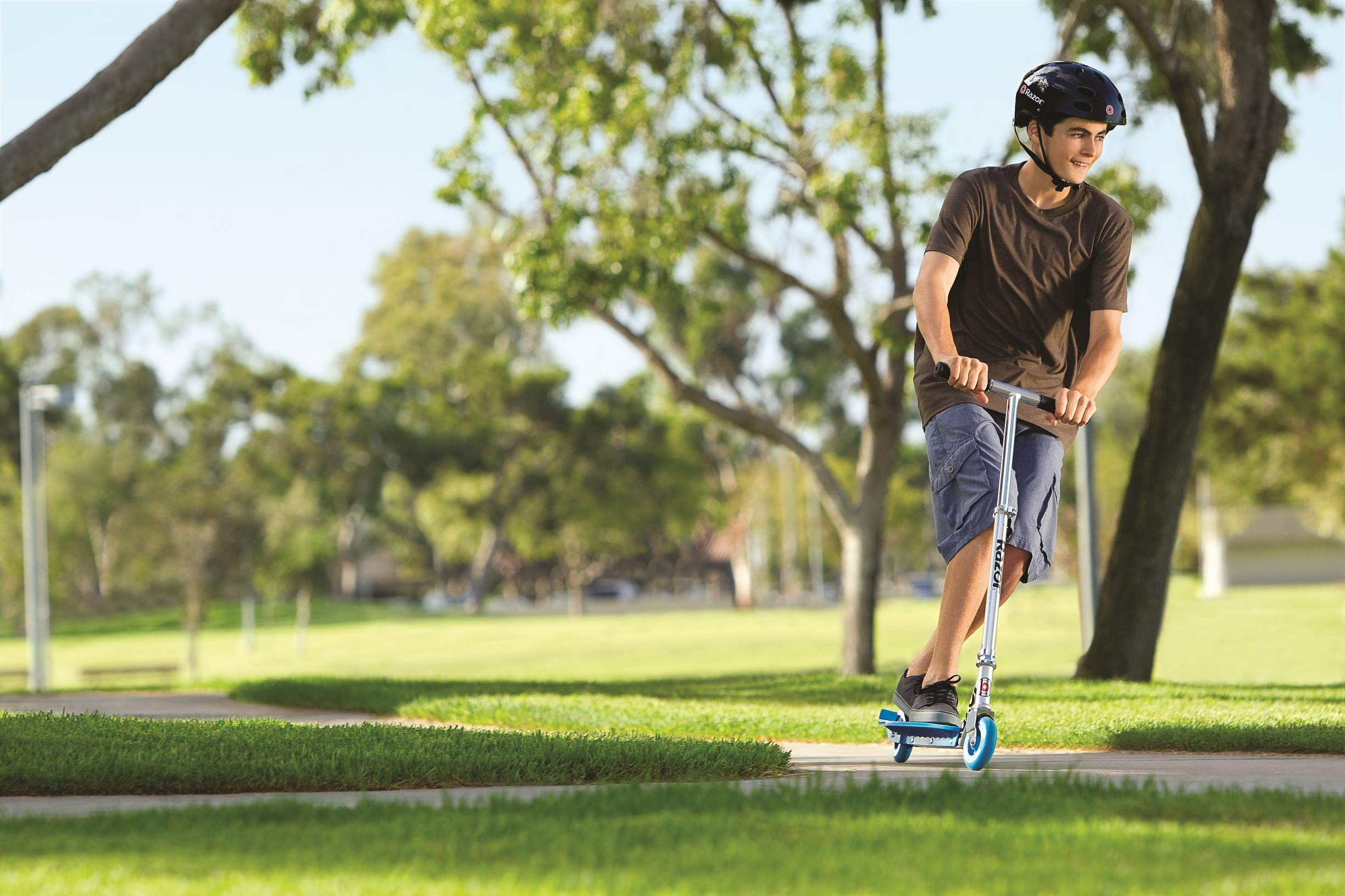 California Longboard Scooter - Lightweight & Durable Razor Scooter for Kids & Adults - Perfect for Commuting, Cruising & Outdoor Fun