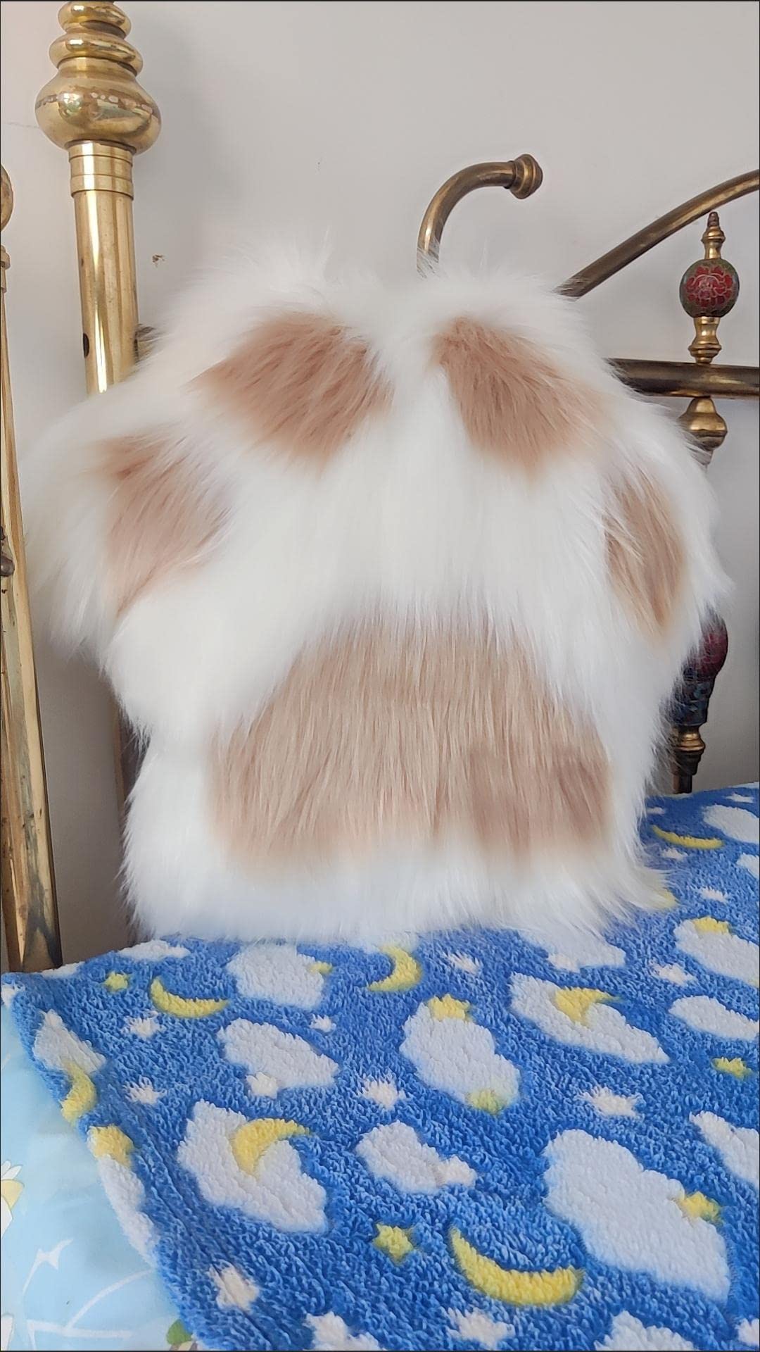 Fluffy Throw Pillows - Soft Fuzzy Decorative Cushions in Paw Shape for Living Room, Bedroom, Office & Car Decor - Perfect for Sofas, Chairs and Cozy Home Styling