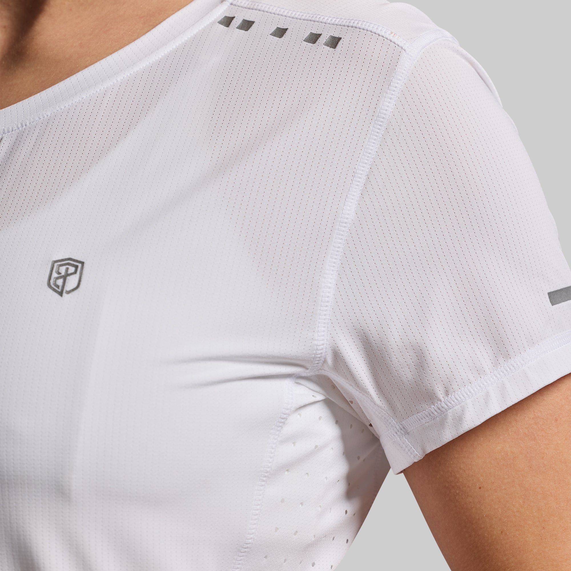 Women's Endurance Running Shirt - Breathable Moisture-Wicking Workout Top (White) | Perfect for Marathon Training, Gym Sessions & Outdoor Activities