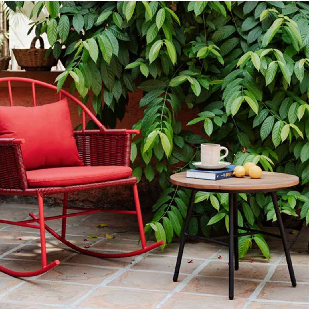 1730 Outdoor Side Table - Weather-Resistant Patio Furniture for Garden, Poolside & Balcony - Perfect for Drinks, Books & Decor