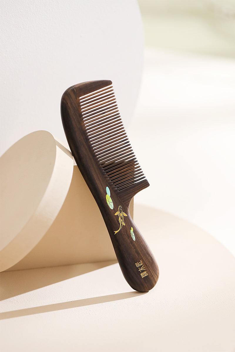 Premium Handcrafted Koi Fish Wooden Comb for Hair Care - Natural & Smooth Detangling - Perfect for Daily Styling, Gifts, and Japanese Culture Enthusiasts