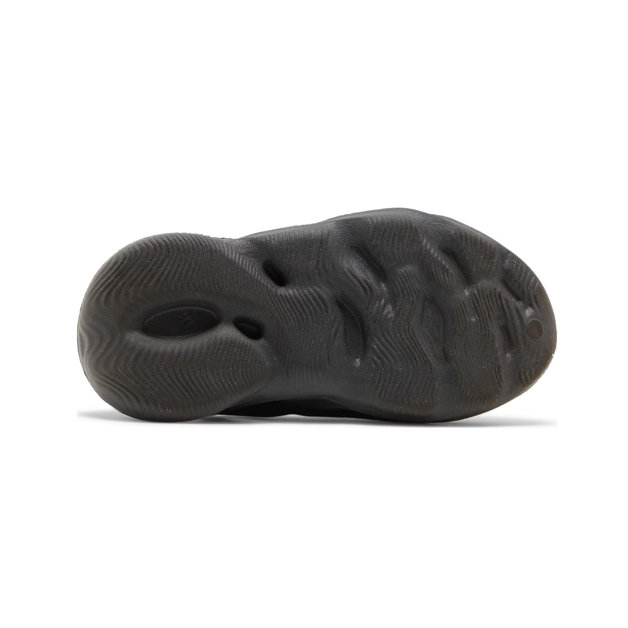 Adidas Yeezy Foam Runner 'Onyx' PS (2024) - Comfortable Unisex Slides for Running, Gym & Casual Wear - Perfect for Athletes & Street Style Fashion
