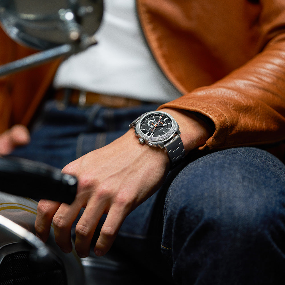Fossil Machine FS6095 Chronograph Watch for Men - Stylish Analog Quartz Chronograph with Leather Strap - Perfect for Casual, Business & Everyday Wear