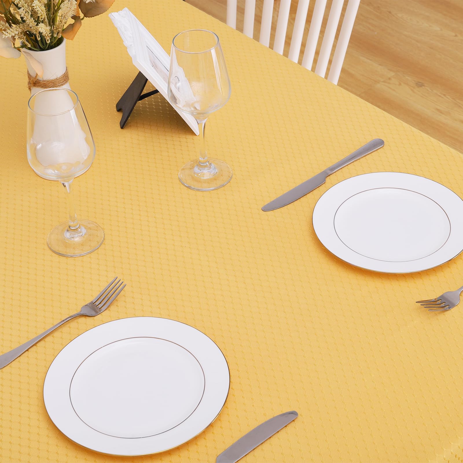 Premium Christmas Jacquard Moroccan Rectangle Tablecloth - Oil-Proof, Spill-Proof & Water-Resistant Washable Table Cover for Dining, Parties & Holiday Decor (60x120 Inch, Gold) - Perfect for Indoor & Outdoor Use on Dining Tables, Buffets & Holiday Gatherings
