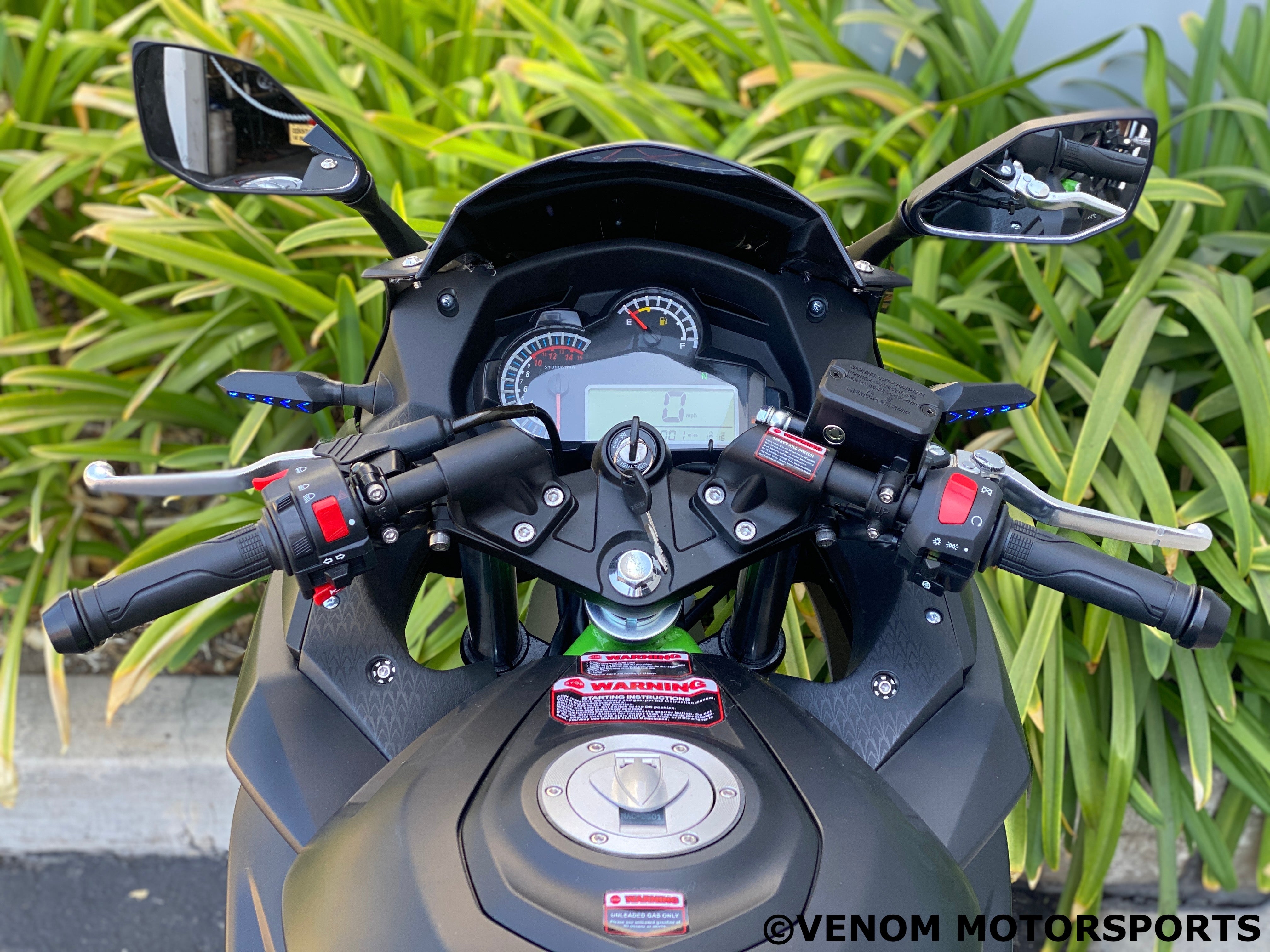 Venom x22R MAX 250cc Fuel Injected 6-Speed Motorcycle - Perfect for Commuting & Adventure Riding