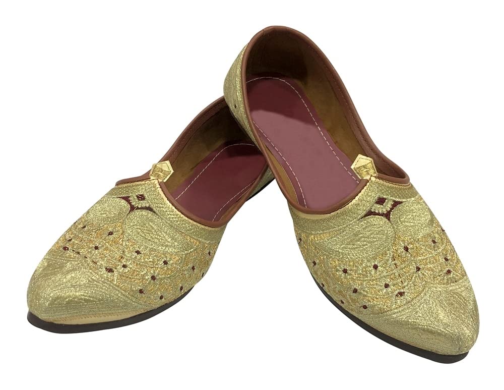 Traditional Men's Mojari Shoes - Punjabi Jutti Sherwani Ethnic Footwear for Indian Weddings & Cultural Events
