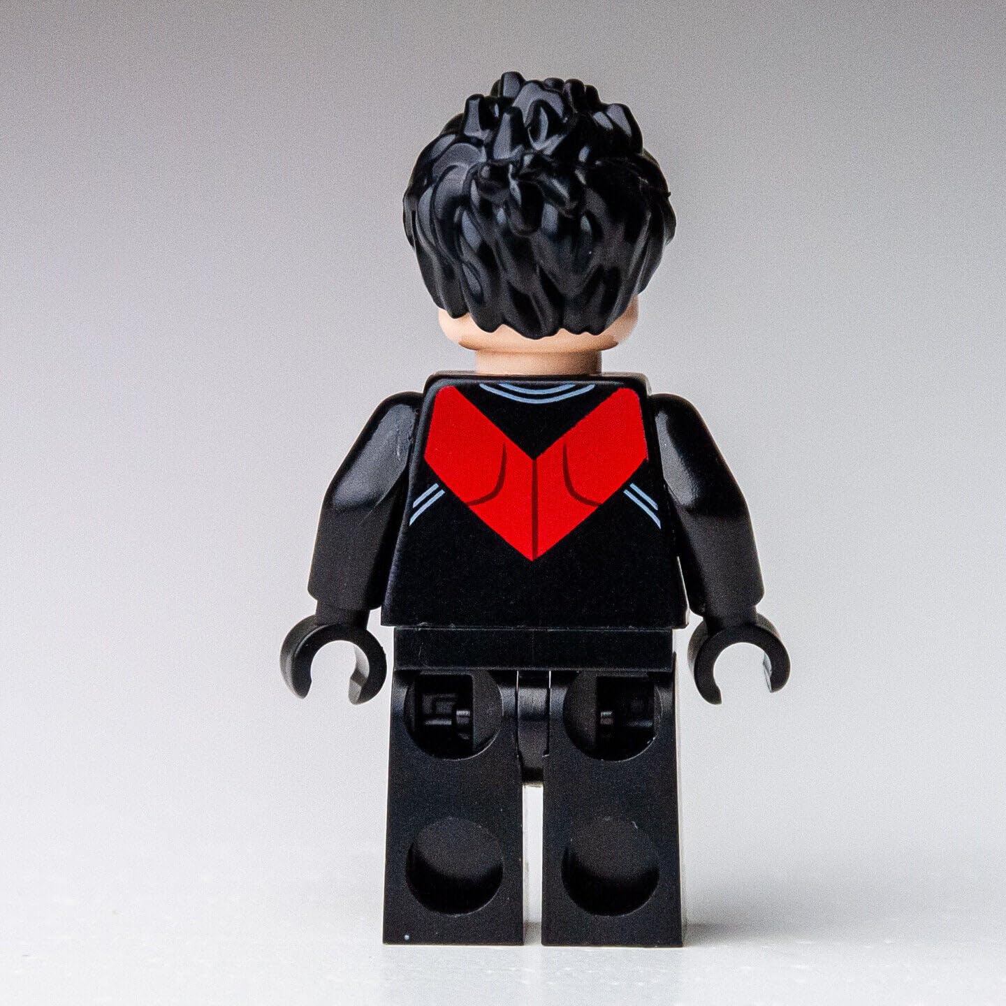 LEGO Nightwing Minifigure (Red Version) with 2 Red Baton Weapons - Collectible DC Superhero Building Toy for Kids & Adults - Perfect for Display, Role Play, and LEGO Batman Collection